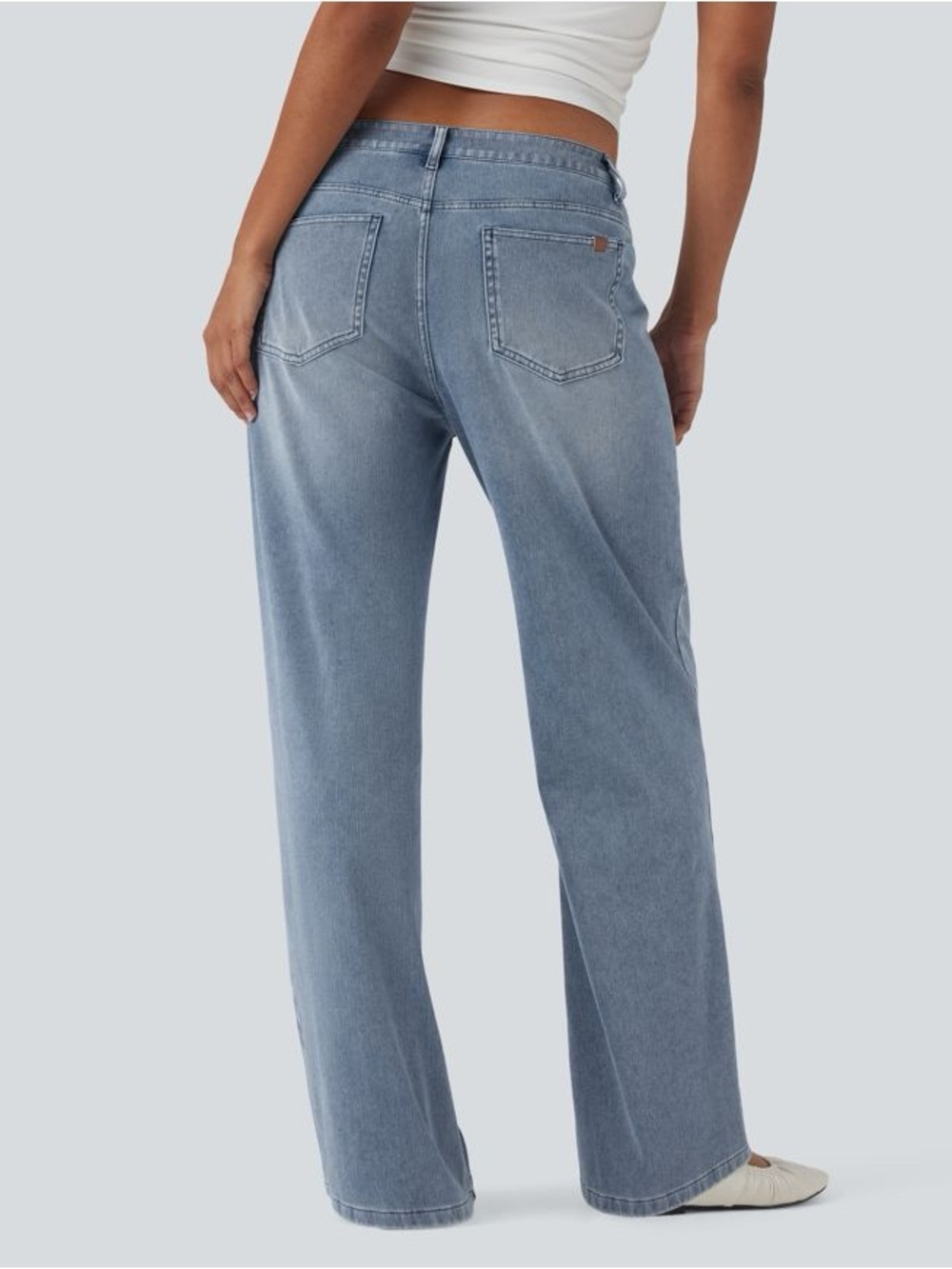 Halara Flex Mid Rise Straight Leg Casual Jeans with Pockets size large Vallarta - Picture 2 of 9